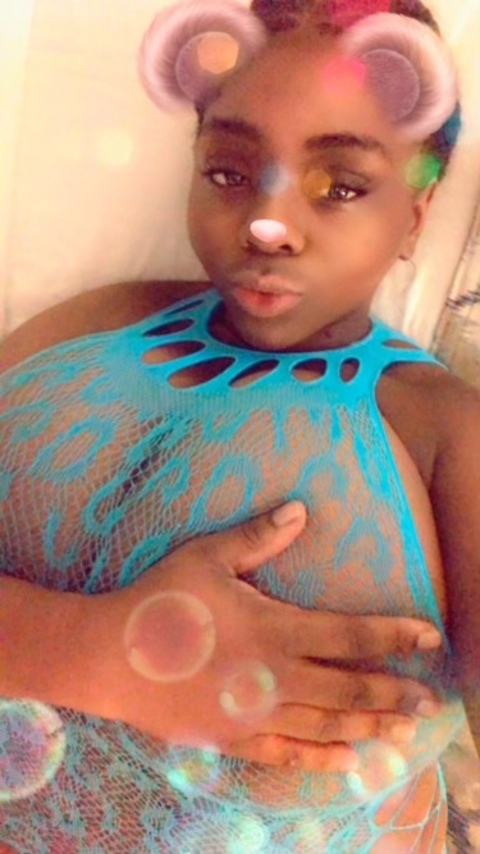 bigtitpookie onlyfans leaked picture 2