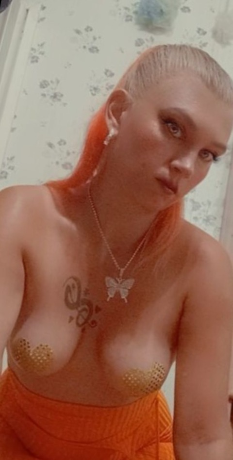damnshefine89 onlyfans leaked picture 2