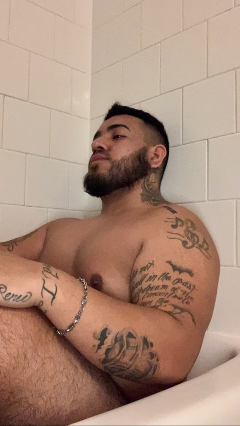 gus1994 onlyfans leaked picture 2