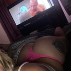 View jennyj18 OnlyFans content for free 

 profile picture