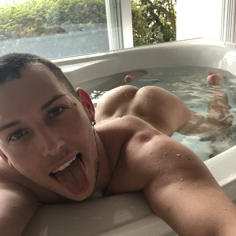 thelestar onlyfans leaked picture 2