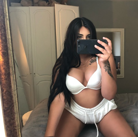 xoxo999 onlyfans leaked picture 2